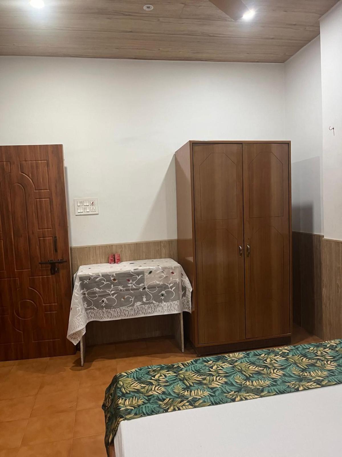 Amazing Homestay Guwahati Exterior foto